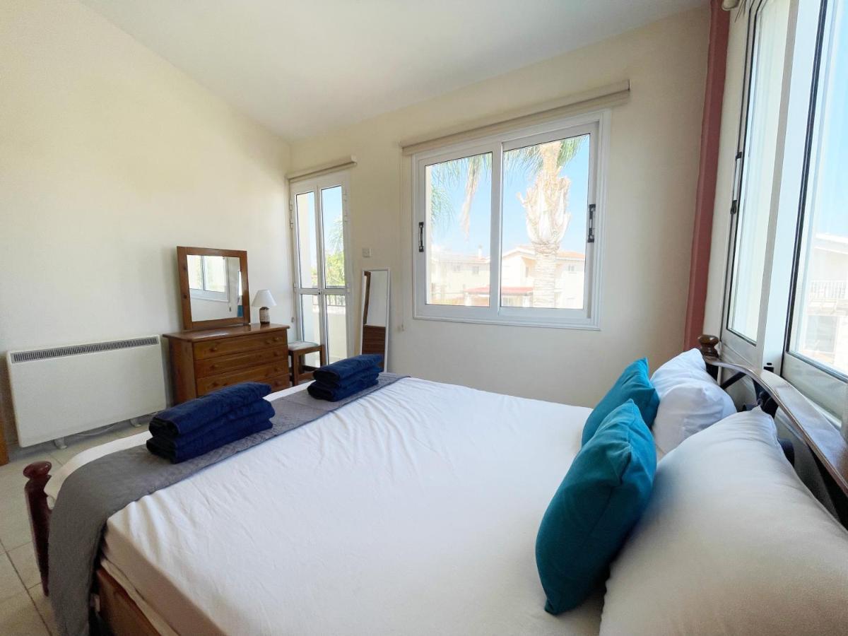 Sunset Pearl Holiday Villa Ayia Napa Bagian luar foto