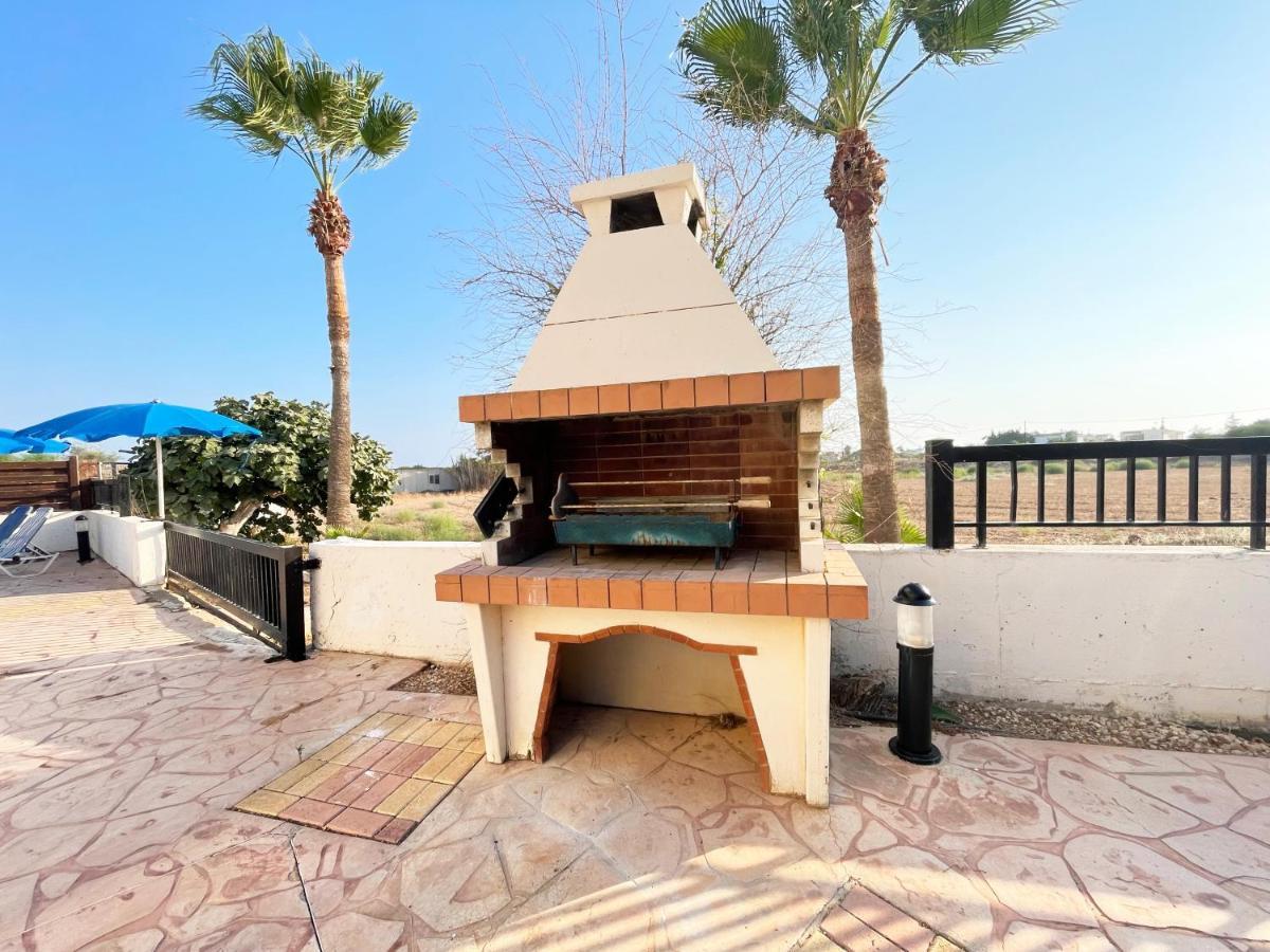 Sunset Pearl Holiday Villa Ayia Napa Bagian luar foto